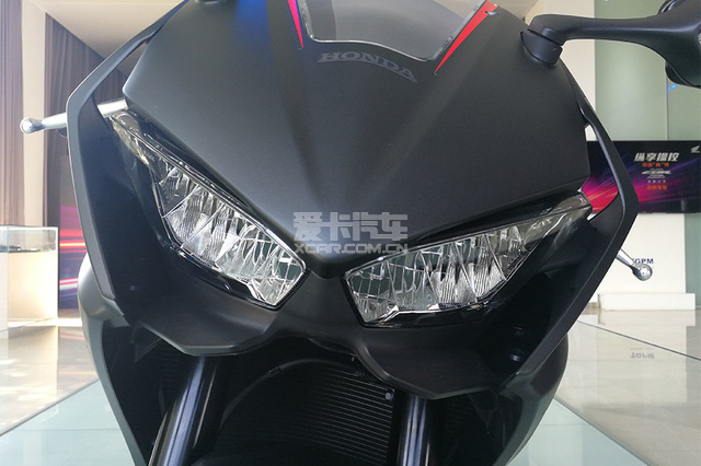 本田CBR1000;本田CBR1000RR;HONDA CBR1000RR;本田CBR1 本田CBR1000;本田CBR1000RR;HONDA CBR1000RR;本田CBR1